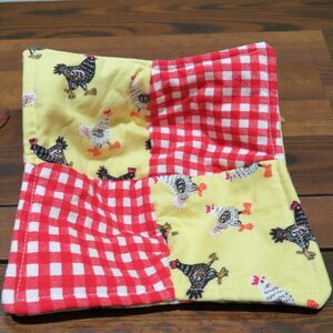 Patchwork Microwave Bowl Cozy: Chickens and Red Gingham Cotton Soup Warmer